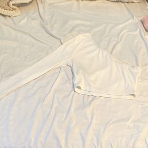 One sleeve crop top